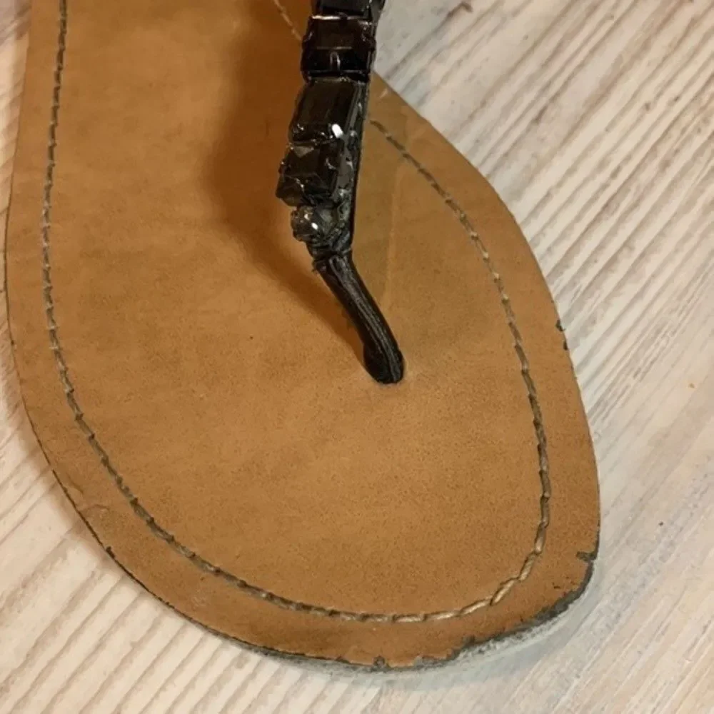 Mossimo Sandals - Picture 3 of 5